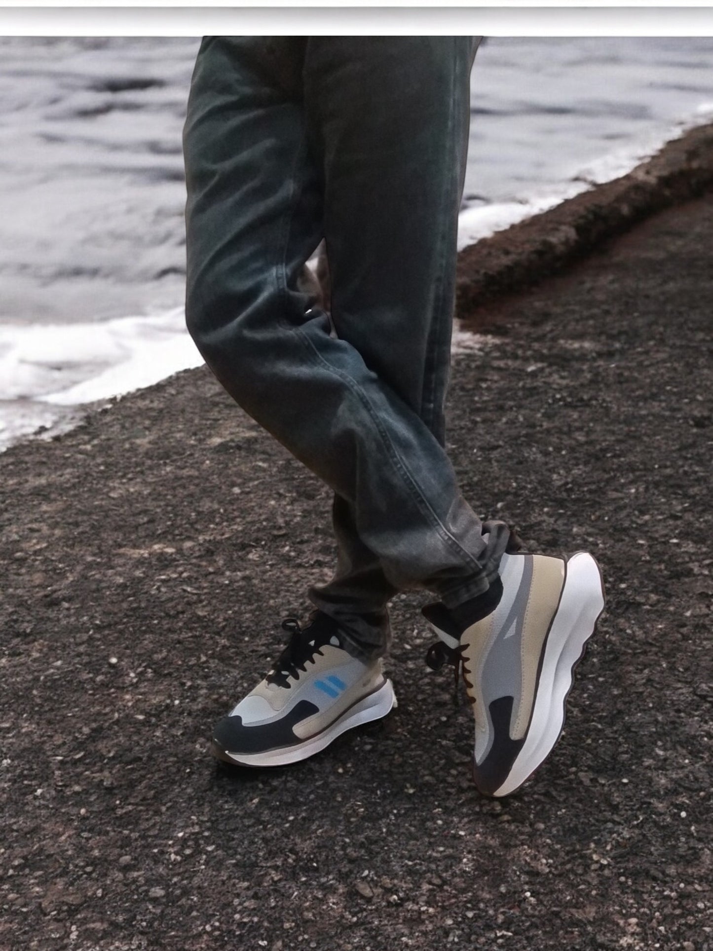 Aces Stride Running Casual Shoes Men (Urban beige)