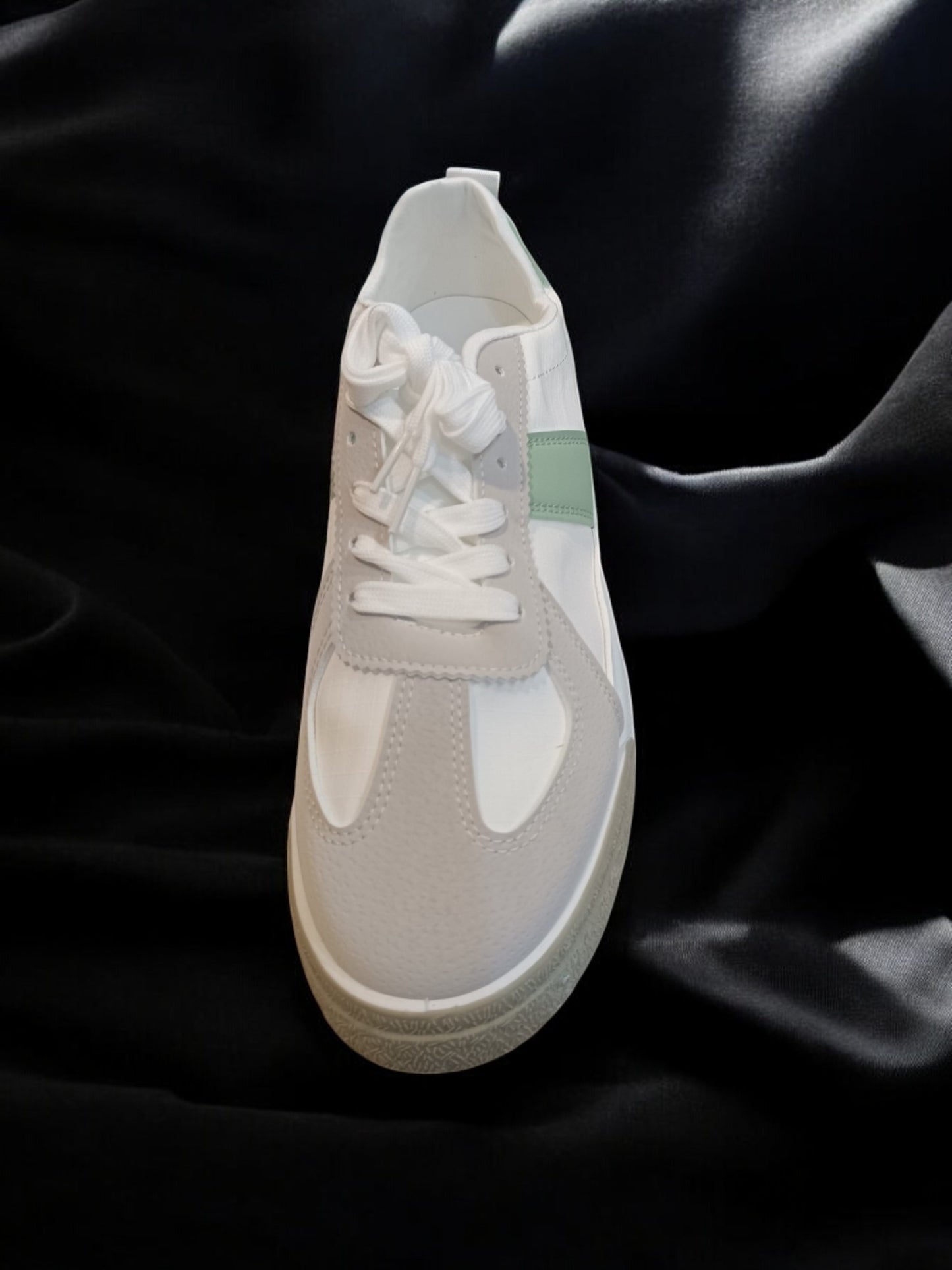 Aces Skywalk Urban green Men
