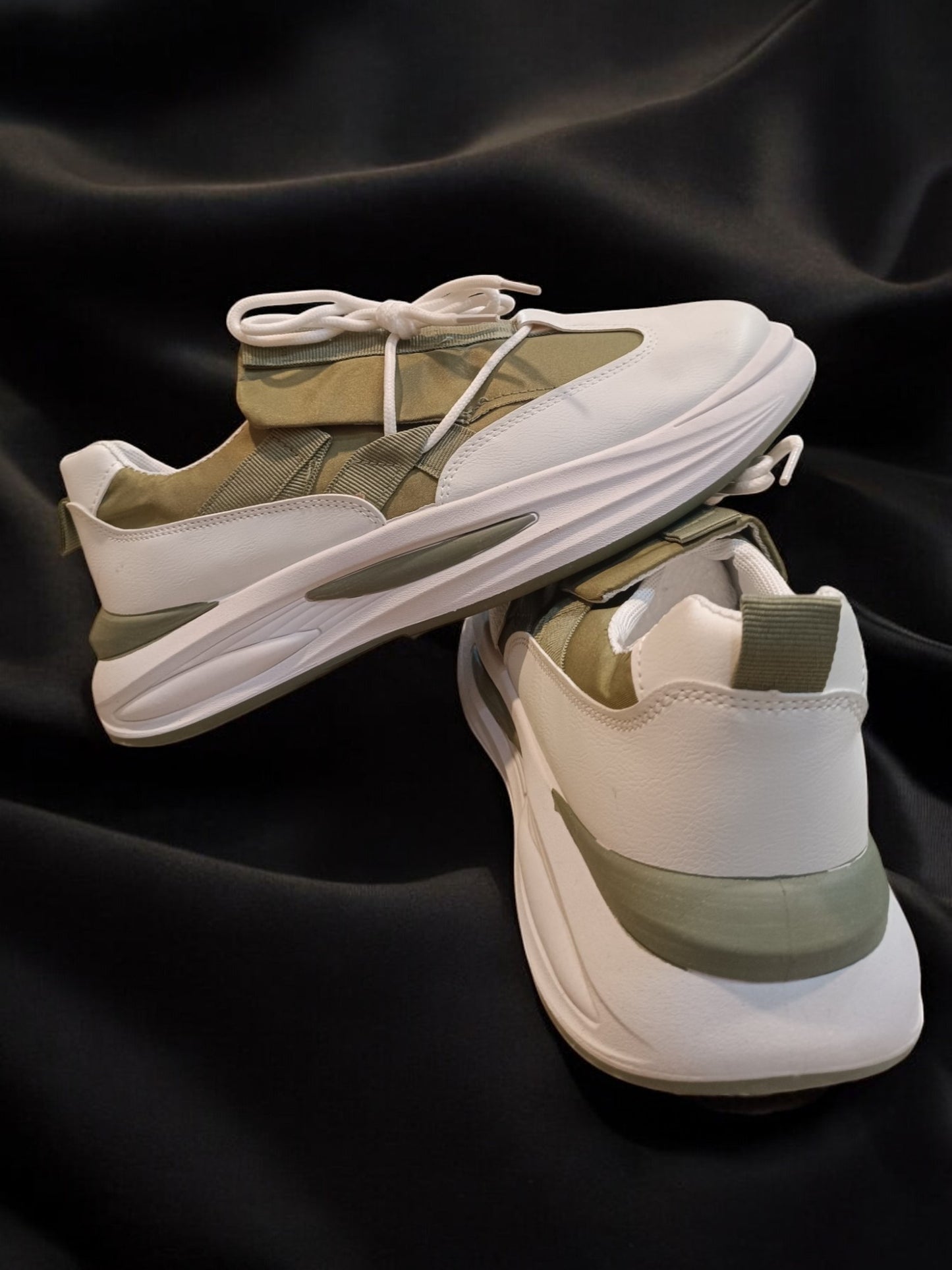 Aces Gravity Athletic Sneaker Two Tone White and Olive Green for Men